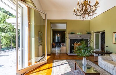 Historic Villa for sale Longone al Segrino, Lombardy, Living Area
