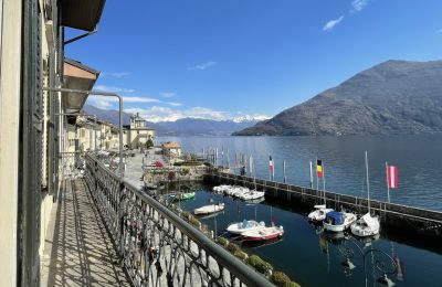 Town House for sale Cannobio, Piazza Vittorio Emanuele III, Piemont, Photo 2/43