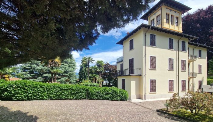 Historic Villa for sale 28838 Stresa, Piemont,  Italy