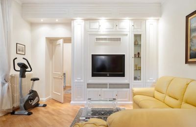 Historic Villa for sale 28838 Stresa, Piemont, Photo 11/45