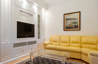 Historic Villa for sale 28838 Stresa, Piemont, Photo 12/45