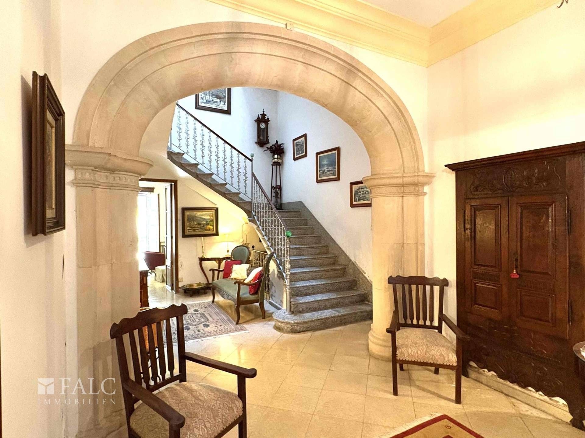 Photos Urban palace in Santa Margalida with courtyard