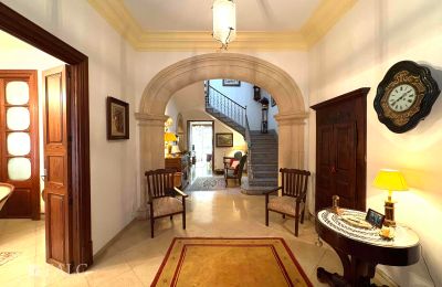 Urban palace for sale Santa Margalida, Balearic Islands, Entrance