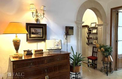 Urban palace for sale Santa Margalida, Balearic Islands, Entrance