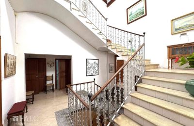 Urban palace for sale Santa Margalida, Balearic Islands, Hallway