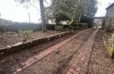 Country home for sale 36740 Tomiño, Galicia, Access