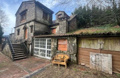Country home for sale 36740 Tomiño, Galicia, Main building
