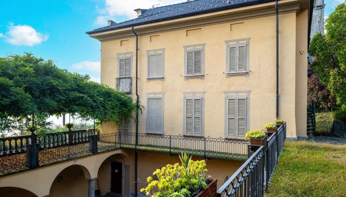 Historic Villa Belgirate, Piemont