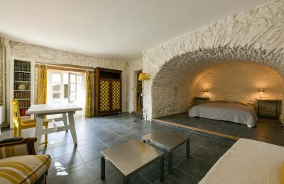 Manor house for sale Cavillargues, Occitania, Photo 13/17