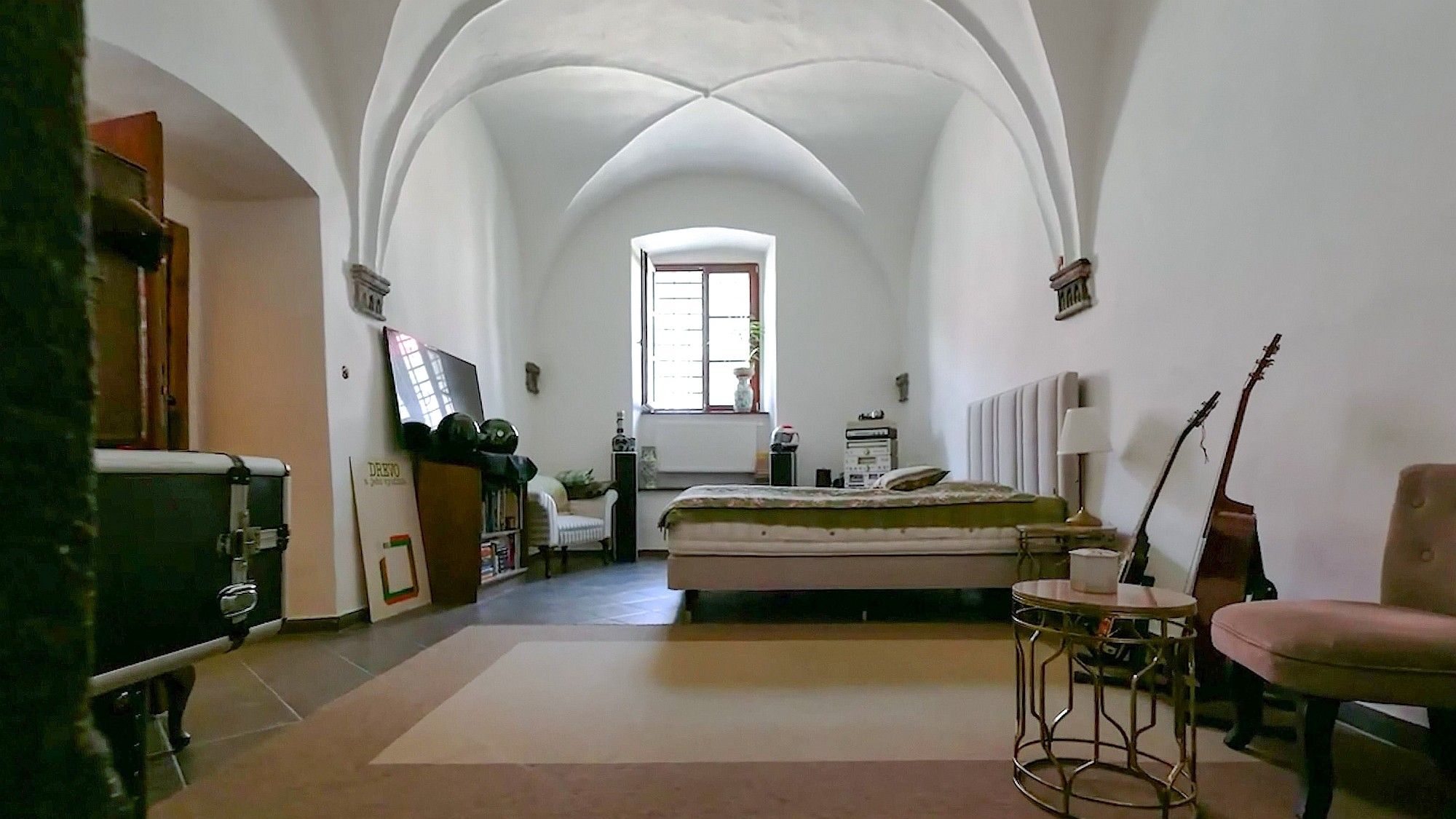 Photos 600 Years of History – 15th-Century Merchant House