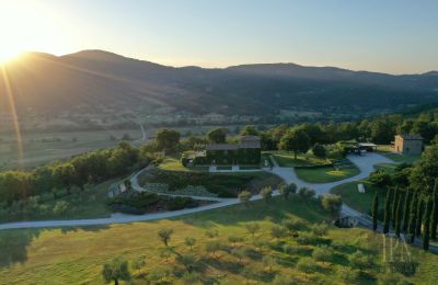 Country home for sale 06060 Lisciano Niccone, Umbria, Photo 24/48