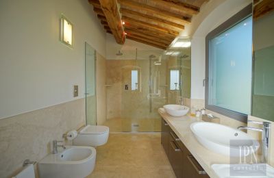 Country home for sale 06060 Lisciano Niccone, Umbria, Photo 37/48
