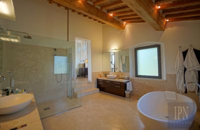 Country home for sale 06060 Lisciano Niccone, Umbria, Photo 41/48