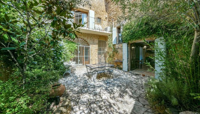 Historic property for sale Aigaliers, Occitania,  France
