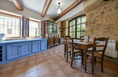 Historic property for sale Aigaliers, Occitania, Photo 6/24