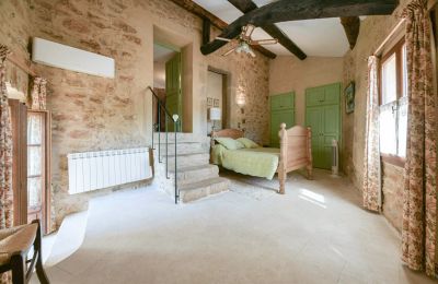 Historic property for sale Aigaliers, Occitania, Photo 13/24