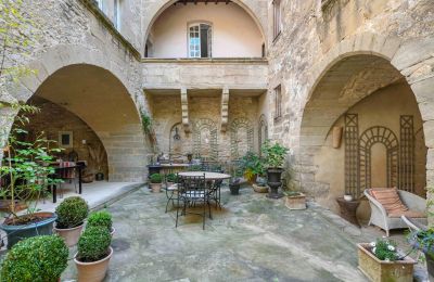 Manor House Uzès, Occitania