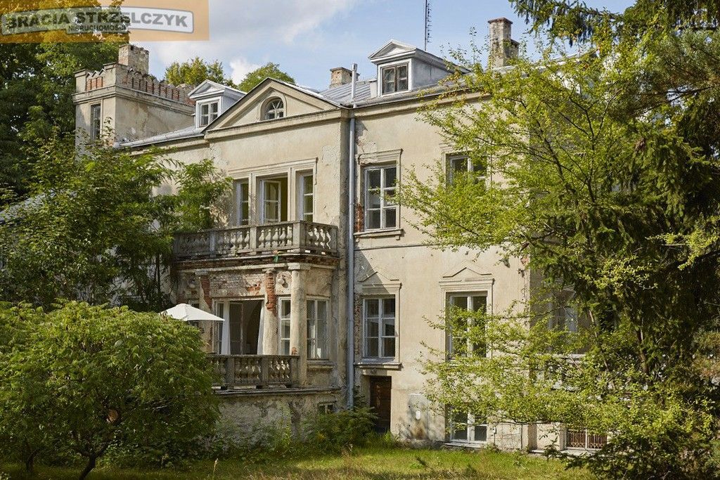 Photos For Sale: Historic Palace and Park Complex – 14.5 ha, Grzegorzewice (45 km from Warsaw)