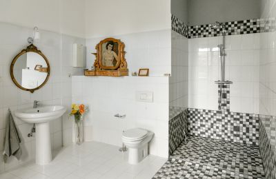 Manor House for sale 23881 Niendorf / Stecknitz, Schleswig-Holstein, Bathroom