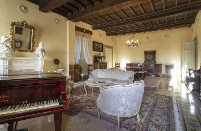 Medieval Castle for sale Croci di Calenzano, Tuscany, Living Area
