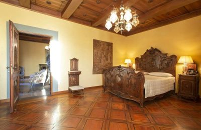 Medieval Castle for sale Croci di Calenzano, Tuscany, Bedroom