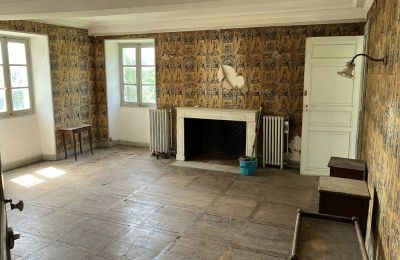 Castle for sale Pontacq, New Aquitaine, Bedroom