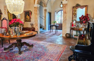 Historic Villa for sale Montecalvoli, Tuscany, Entrance Hall