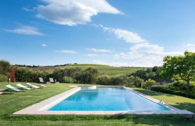 Historic Villa for sale Torrenieri, Tuscany, Pool