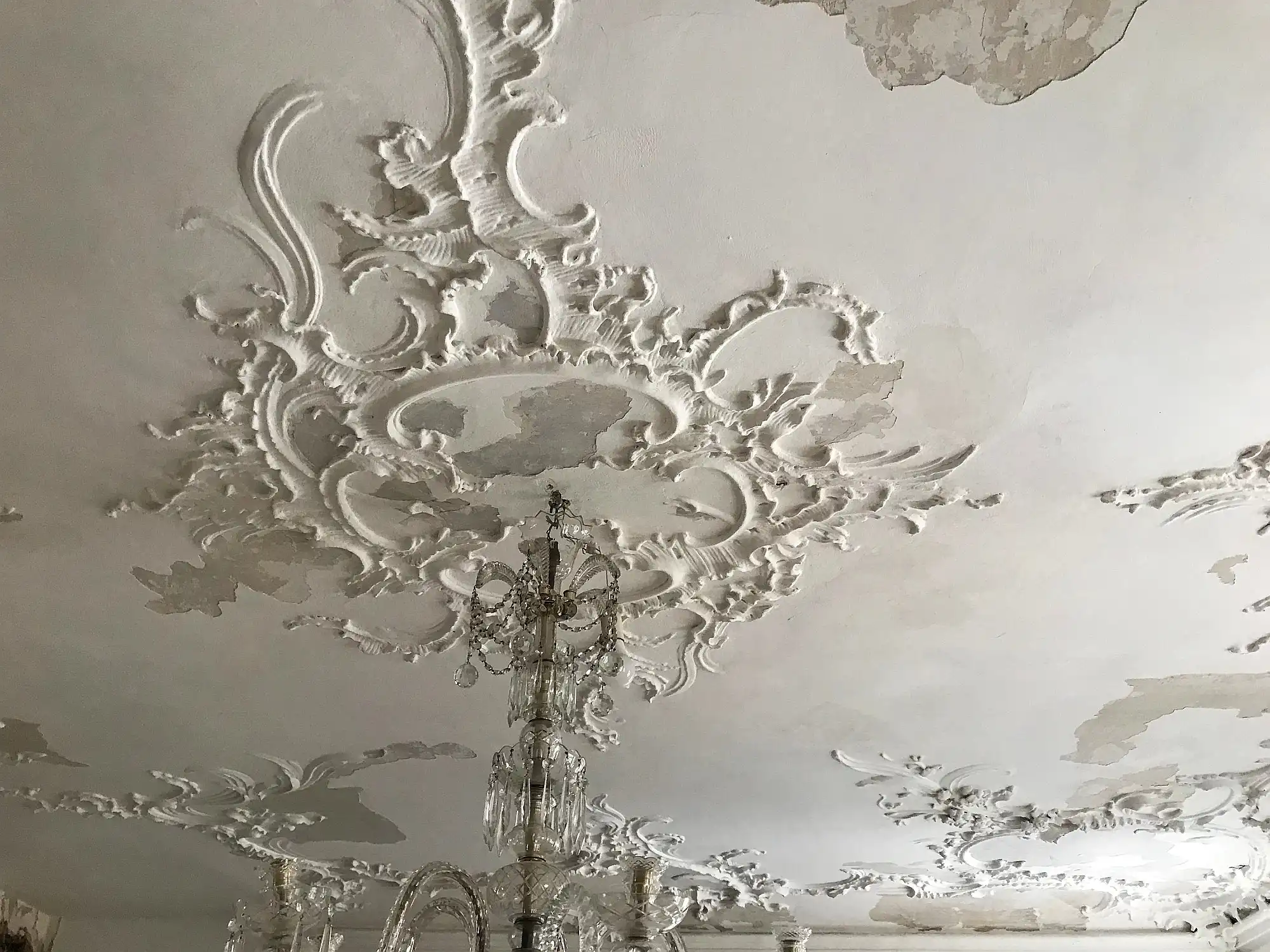 Billeder Slot med renoveringsbehov i Taubertal