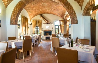 Historic Villa for sale Sinalunga, Tuscany, Restaurant