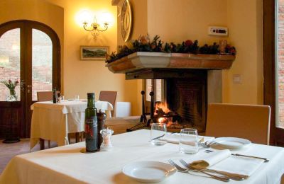 Historic Villa for sale Sinalunga, Tuscany, Restaurant