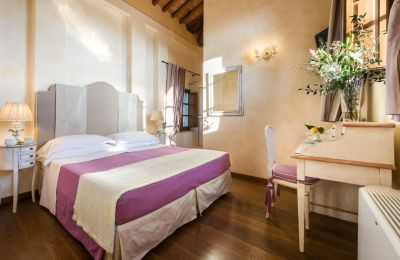 Historic Villa for sale Sinalunga, Tuscany, Photo 21/34