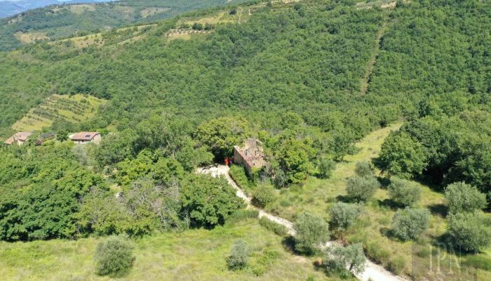 Country home for sale Perugia, Umbria,  Italy