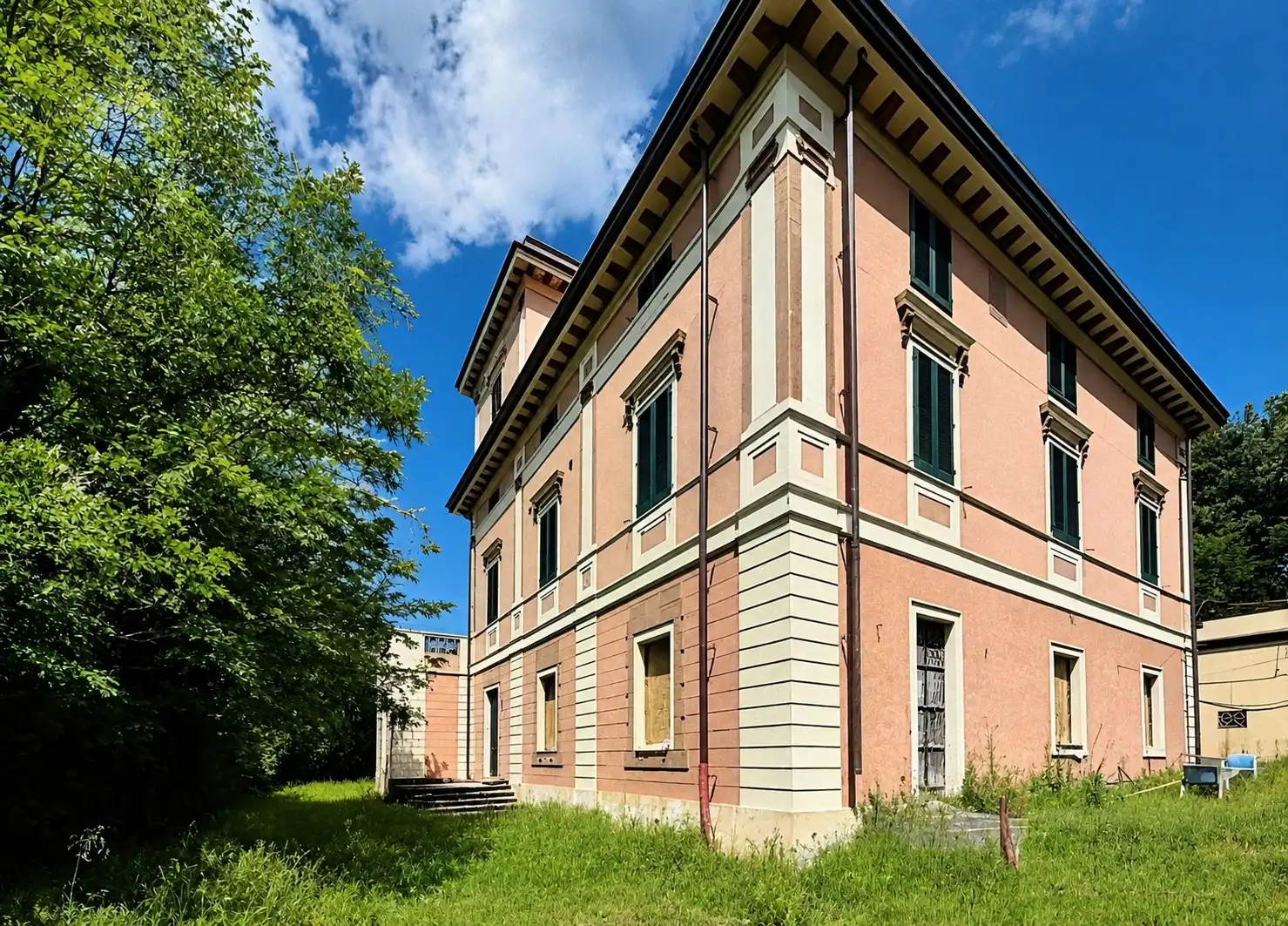 Photos Villa on 5-Hectare Estate in San Giuliano Terme, Pisa, Tuscany