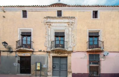 A Palace with a View – Chinchilla’s "Casa de la Cúpula", Exterior View