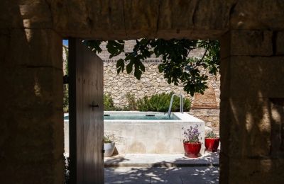 Urban palace for sale 84000 Avignon, Provence-Alpes-Côte d'Azur, Photo 42/50