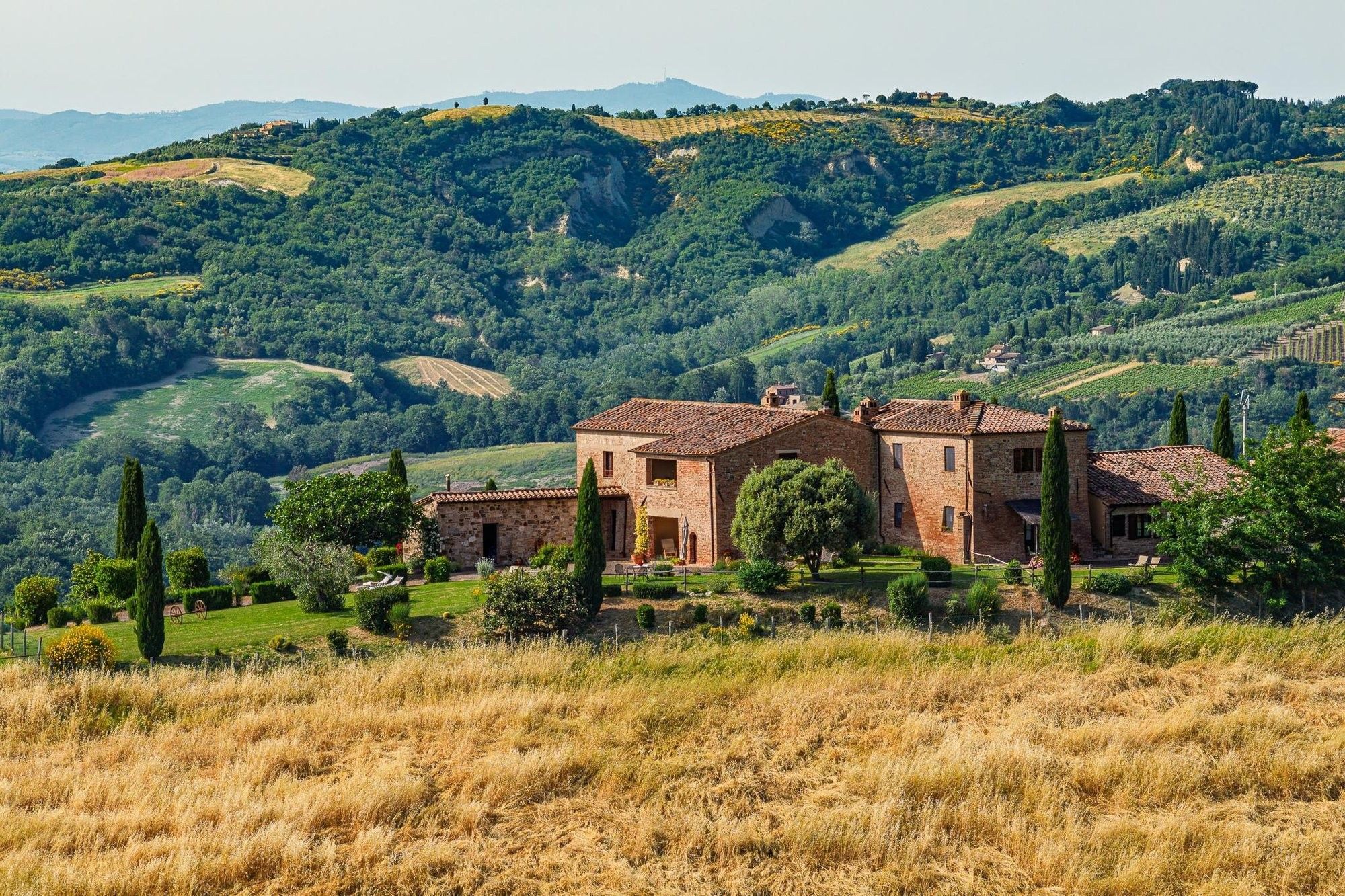 Økologisk ejendom med udsigt over Orcia-dalen – Montalcino
