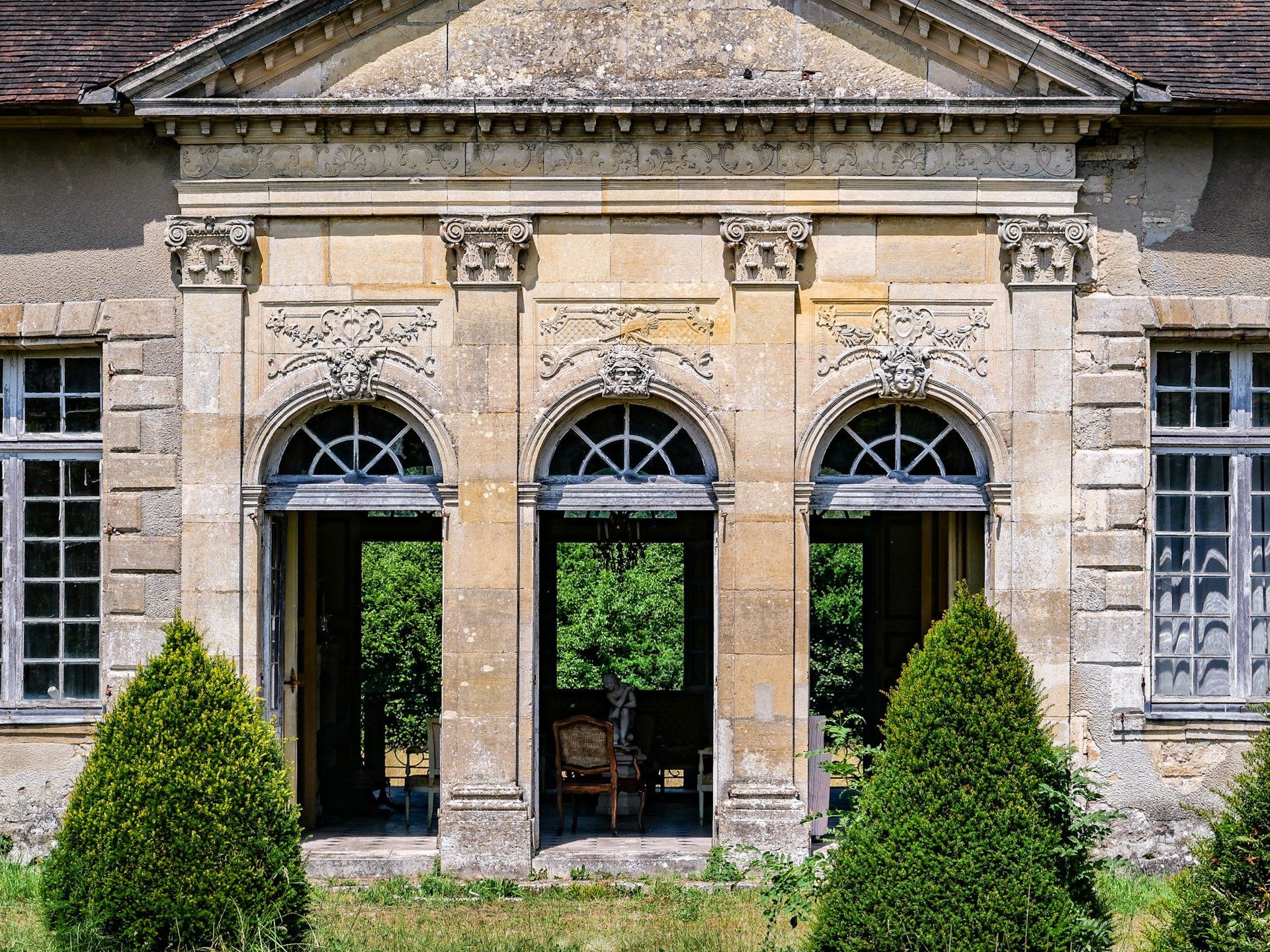 Photos Castle in south of Reims - Under offer