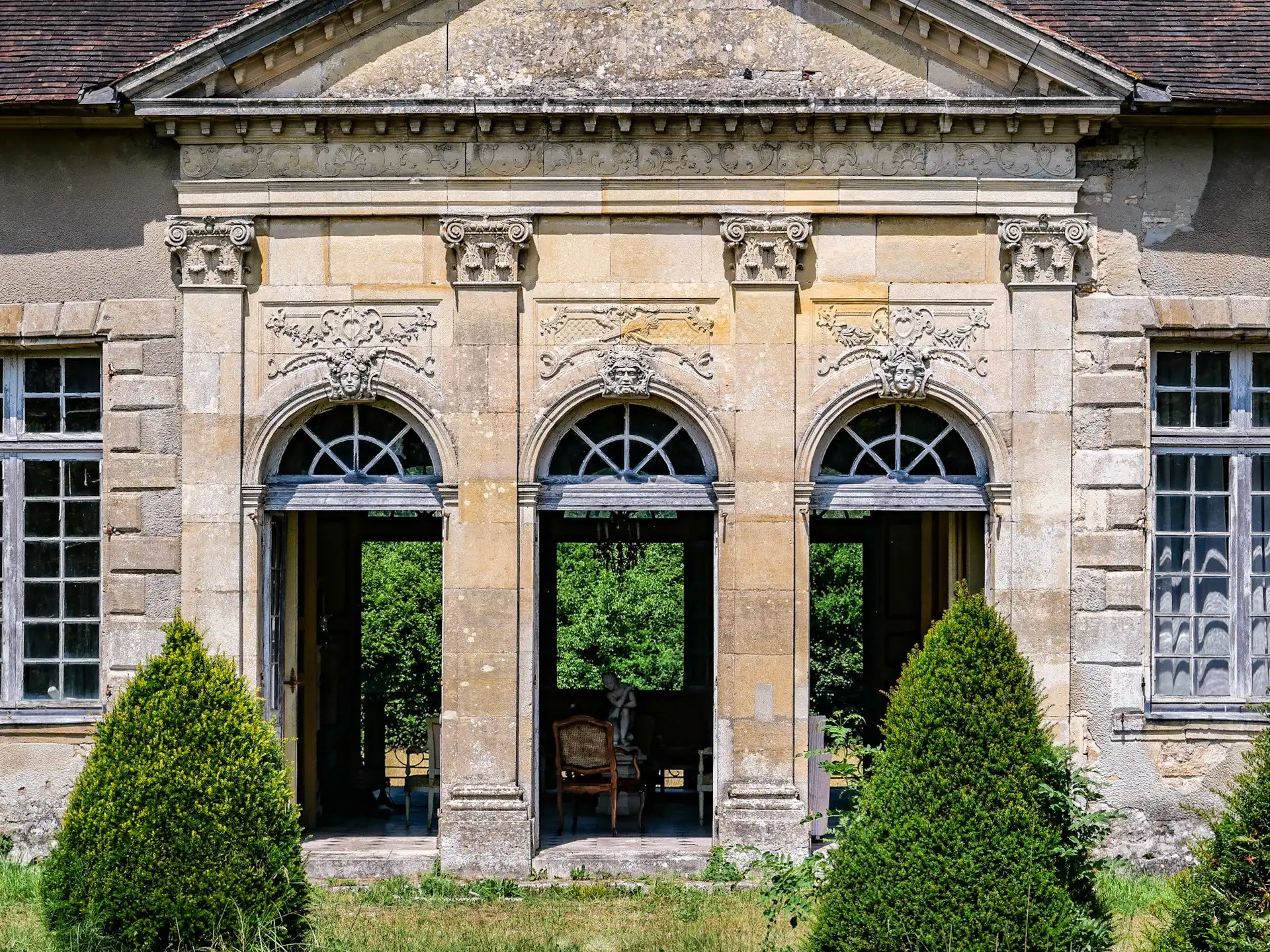 Photos Castle in south of Reims - Under offer