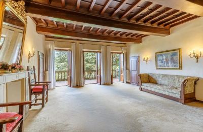 Historic Villa for sale Vicchio, Tuscany, Photo 4/40