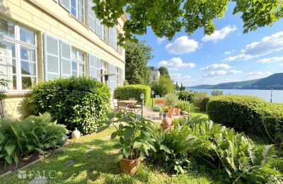 Historic estates, Riverside period house with garden in Bonn
