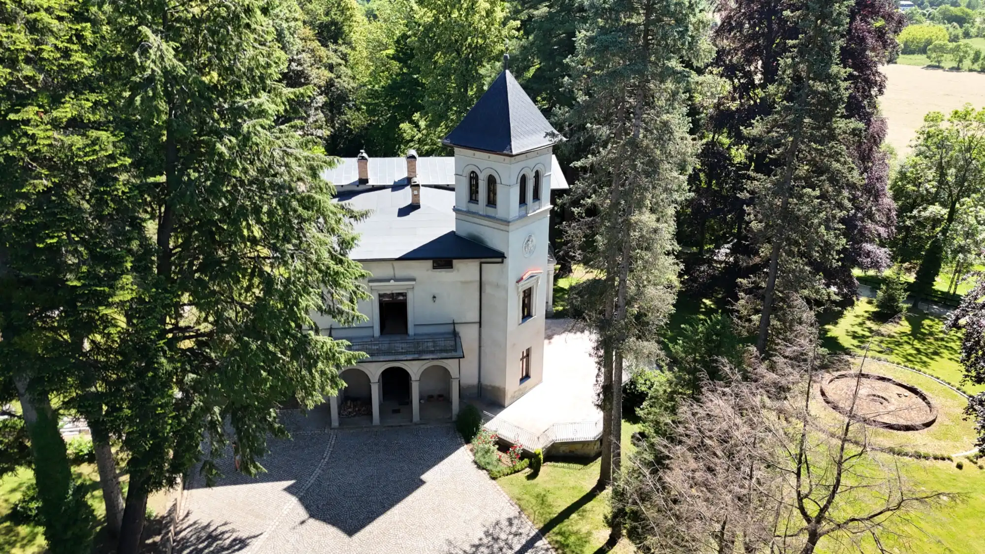 Billeder Historisk villa i Slotdalen i Krkonoše-bjergene