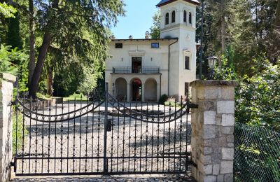 Historic properties, 19th-Century Villa with Tower in the Giant Mountains