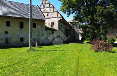Historic properties, 17th Century Manor House with Park and Outbuildings in Radochów (Kłodzko County)