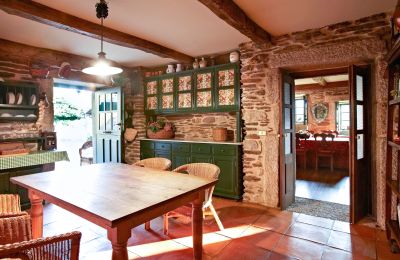 Historic property for sale Gondomar, Galicia, Photo 16/48