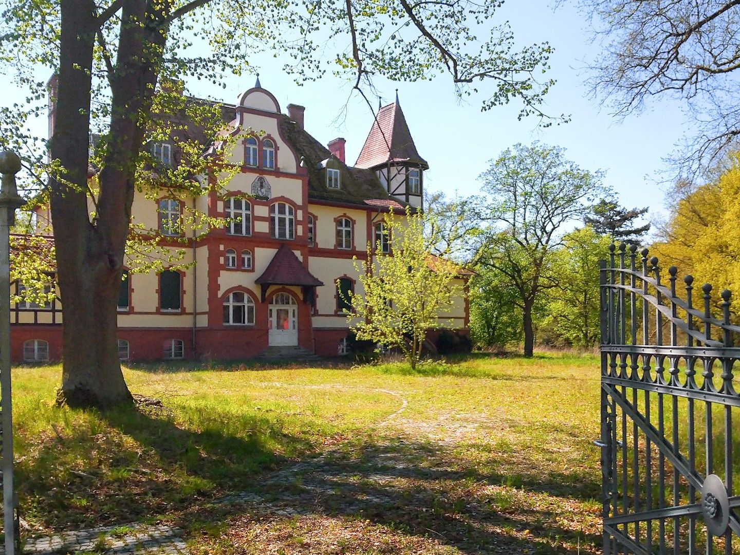 Photos Manor Estate in the Elbe-Havel Region