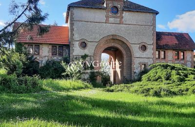 Manor House for sale Le Dorat, New Aquitaine, Photo 2/14