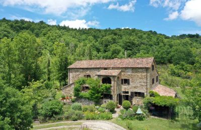 Historic properties, The Secret Country House