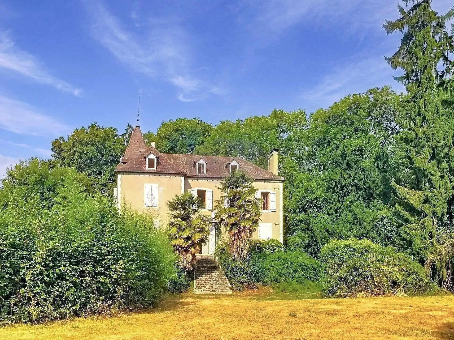 Photos Manor House near Pau with Large Park and Horse Stables