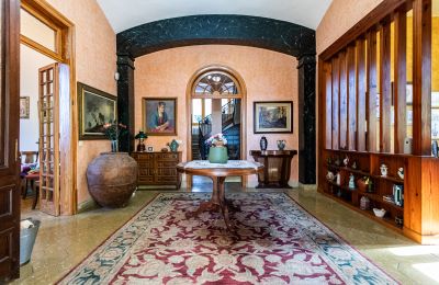 Historic Villa for sale Castellar del Vallès, Cami de Can Barba 3, Catalonia, Photo 2/50